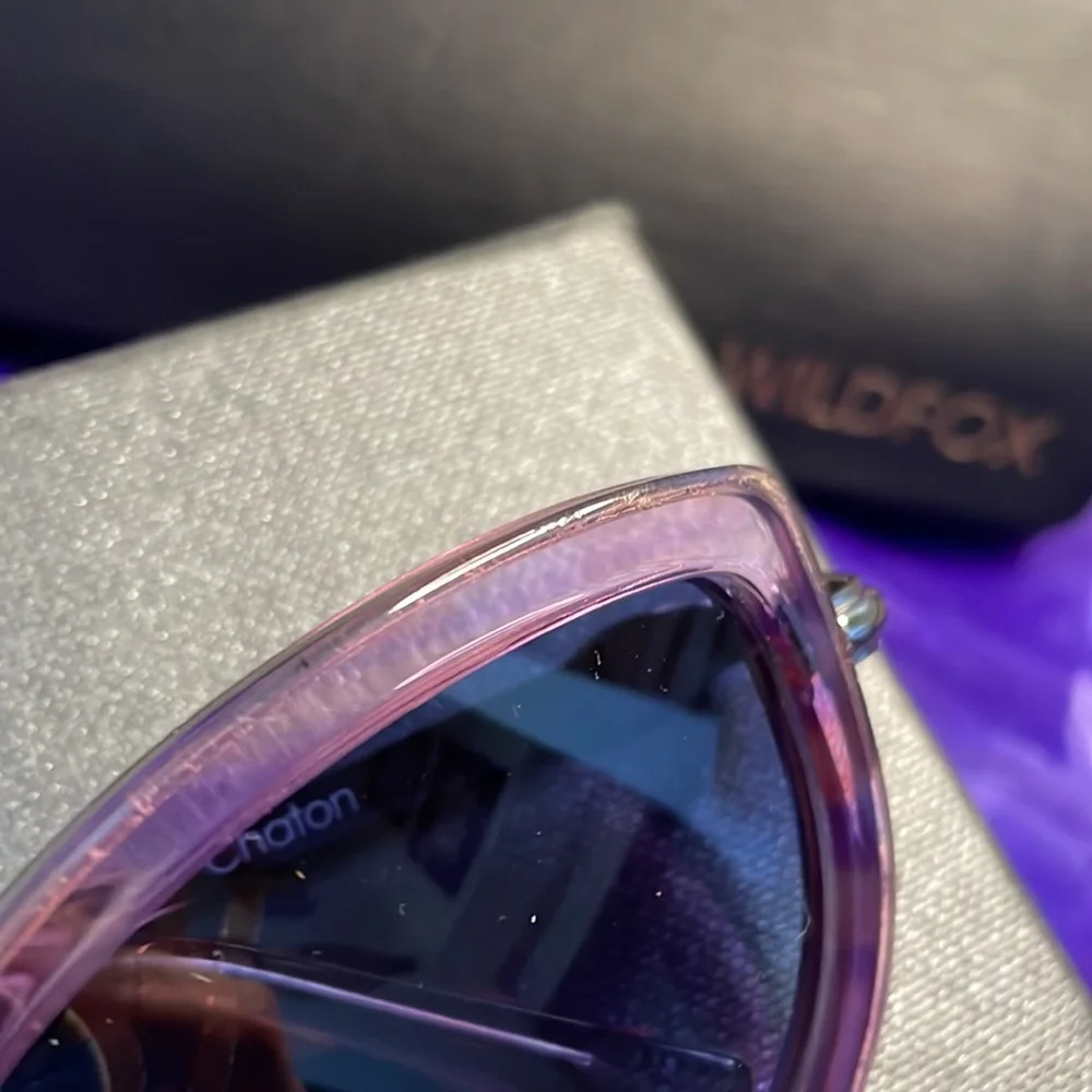 🎉Wildfox 💥RARE💥 Chaton Purple Sunglasses EUC - Picture 14 of 14